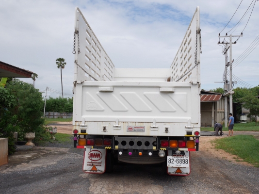 ขาย1830000 รถวิ่ง65000กม. ขาย1830000 รถวิ่ง65000กม.