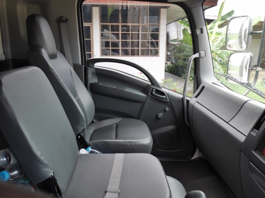 ขาย1830000 รถวิ่ง65000กม. ขาย1830000 รถวิ่ง65000กม.