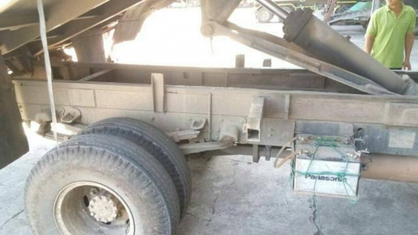 หกล้อ ฮีโน่ FC 4J145ปี41ดั้ม5คิว สภาพดีพร้อมใช้ ทะเบียนพร้อมโอน ราคา 550,000บ ครับ