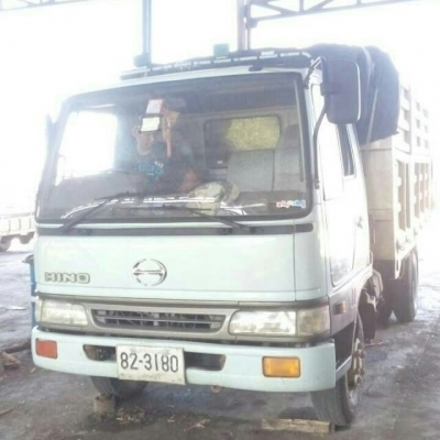 หกล้อ ฮีโน่ FC 4J145ปี41ดั้ม5คิว สภาพดีพร้อมใช้ ทะเบียนพร้อมโอน ราคา 550,000บ ครับ