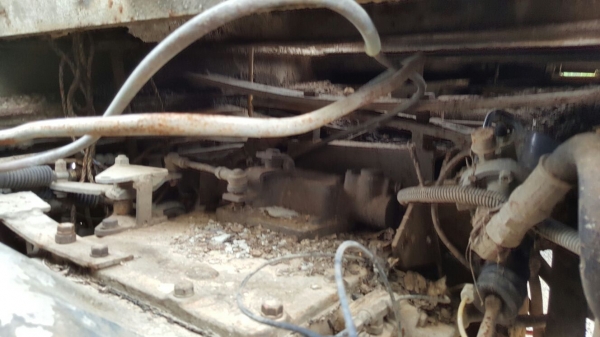 รถฮีโน่ 10 ล้อ พื้นเรียบ FM227  220 แรงม้า. ปี 34   สนใจติดต่อ  081 - 6079515