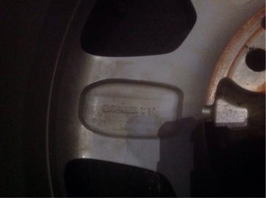 ขายล้อ FORD RANGER ขอบ 17 X 8" จำนวน 2 วง 3500