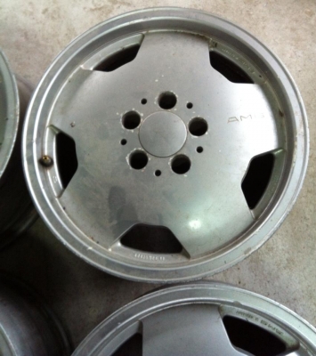 ขายแม็กAMGแท้ 16" 4วงไม่คดไม่ดุ้ง ขายแม็กAMGแท้ 16" 4วงไม่คดไม่ดุ้ง