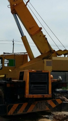 ขายรถเครน KATO KR-25H