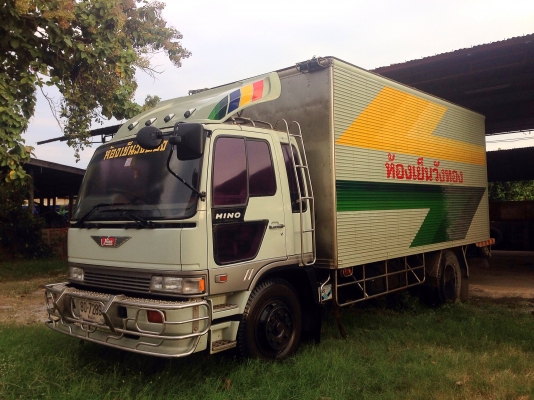 ขายรถบรรทุก 6 ล้อ Hino FF3HJ