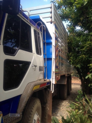 ขายดั้ม2เพลา FN527M-TF6257 สภาพพร้อมใช้งาน เอกสารพร้อมโอน สนใจโทร 090-8588220คุณนะ 093-3258446คุณบิว หรือเข้าดูสินค้าอื่นๆได้ที่ www.truck.in.th/498 หรือเพจFacebook ณรงค์ ซื้อขายรถมือสอง (เว็บไซต์ส่วนตัว) หรือFacebook ตลาดรถมือสอง คุณนะ