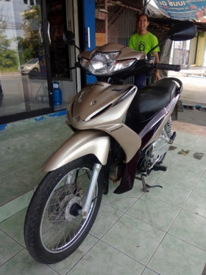 Wave110i หัวฉีดประหยัดน้ำมัน รถปี53 ราคาถูกครับ