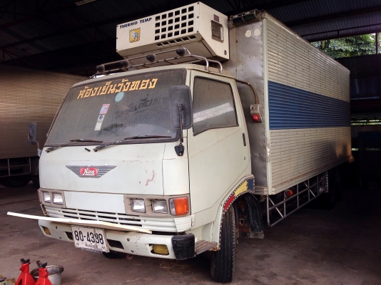 ขายรถบรรทุก 6 ล้อ Hino km