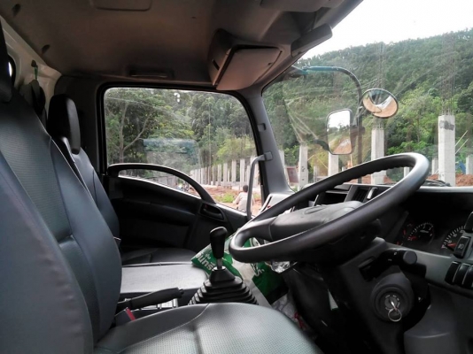 หกล้อดั้ม Isuzu FRR 210 Euro 3