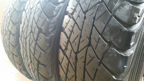 ยาง dunlop at 30 ราคาไม่แพงครับ