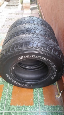 ยาง dunlop at 30 ราคาไม่แพงครับ