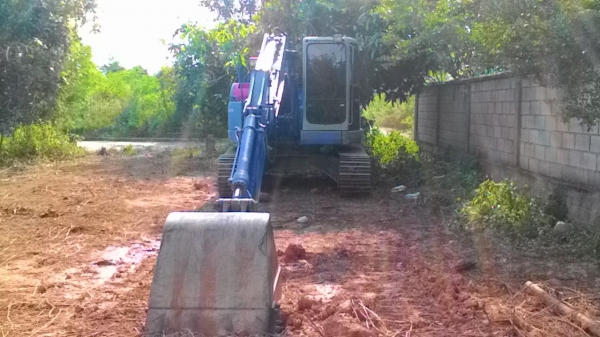 แม็คโคร Komaisu PC 138 US-2