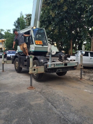 รถเครน Kato 10 ตัน