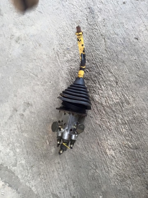 .คอลโทรลมือ PC30-7 เช็คนอกญี่ปุ่น  ราคา 8,000 บาท