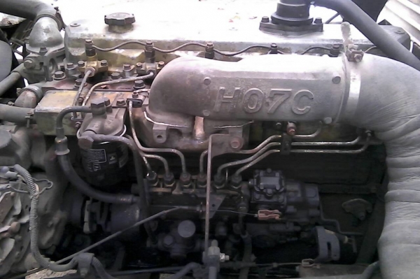 ขาย10ล้อตู้เย็น FL18 ตู้ยาว 6.30 เมตร ขาย 580,000 หรือแยกหัวคัชซีก็ได้ครับ 540,000 ครับ 0892095791 บอย0818587114 ประเพียด