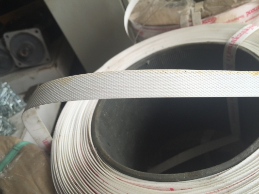 ขายสายรัดกล่อง ใช้กับเครื่อง ด้านนึงมีฉลากอีกด้านขาวล้วน มี21ม้วน