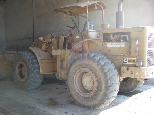 ขาย รถตัก CAT 950 พร้อมใช้งาน แถมยาง 2 เส้น