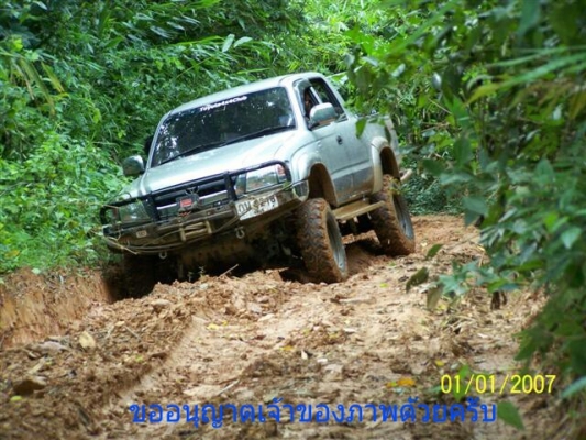 ยางใหม่กอไก่ยังไม่ผ่านการใช้งาน เบอร์ 750 -16 4 เส้น เพียง 8800บ.