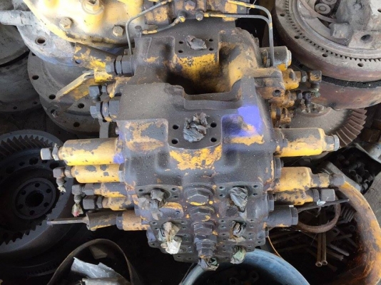 แพรคอลโทรล PC200-3 ราคา 35,000 บาท เก่าใน รับประกัน แพรคอลโทรล PC200-3 ราคา 35,000 บาท เก่าใน รับประกัน