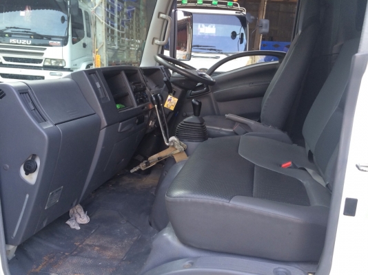 ขาย 6 ล้อ อีซูซุ NLR ดัมพ์สแตนเลส 130 แรง ยาว 3.2 ม. ปี 2012 สภาพสวยจัด เครื่องดี สนใจติดต่อ 081-9420141 , 081-5715326 ขาย 6 ล้อ อีซูซุ NLR ดัมพ์สแตนเลส 130 แรง ยาว 3.2 ม. ปี 2012 สภาพสวยจัด เครื่องดี สนใจติดต่อ 081-9420141 , 081-5715326