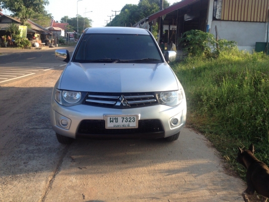 MITSUBHSI TRITON CAP 2011 cng 2.4