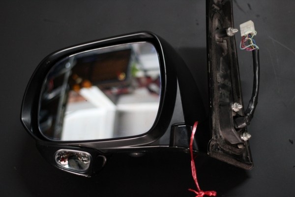 ขาย กระจกมองข้าง TOYOTA ESTIMA 2010 มีกล้อง โตโยต้า เอสติม่า อะไหล่รถยนต์ มือสอง