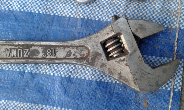 ประแจเลื่อน18นิ้วเยอรมัน