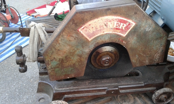 แท่นตัดวินเนอร์