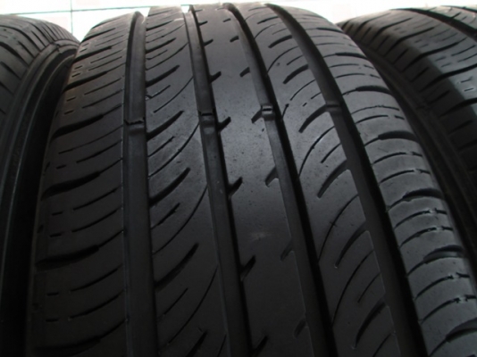 ขายยาง DUNLOP T1 195-65-15 ปี13 ดอกแน่นๆ (1ชุด)