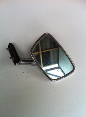 ขายกระจกมองข้าง Benz W114-115เลนฟ้าแท้ รุ่นหูช้า