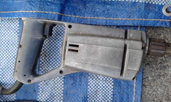 สว่านฮิตาชิเสื้ออะลูมิเนียม