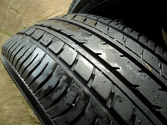 ยางขอบ15 โยโกฮาม่า 185-60-15 ลงพื้นปลายปี13 (4เส้น2,600) ยางขอบ15 โยโกฮาม่า 185-60-15 ลงพื้นปลายปี13 (4เส้น2,600)