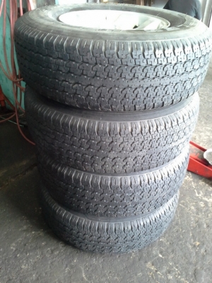 ล้อTiger + บริสโตน HT 255/70/15 ปี08 สภาพดี 1ชุด