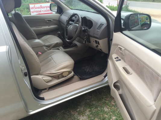 ขายรถมือเดียว TOYOTA VIGO Cab ปี2005 เครื่อง3000 E ขายรถมือเดียว TOYOTA VIGO Cab ปี2005 เครื่อง3000 E