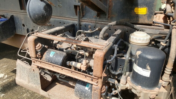 รถอีซูซุ 6 ล้อดั้ม FRR 210 แรงม้า  ปี 54.  ( รถวิ่ง 2xx,xxx กม. )     สนใจติดต่อ  081 - 6079515