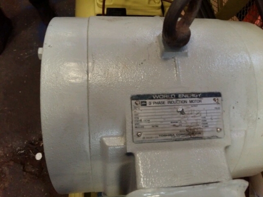 ปั้มลม swan 7.5HP moter toshiba 380v. 10bar เกจน้ำมัน สภาพใหม่มาก ปั้มลม swan 7.5HP moter toshiba 380v. 10bar เกจน้ำมัน สภาพใหม่มาก