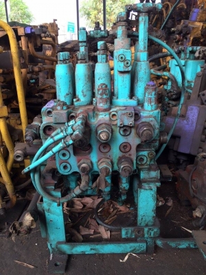 แพรคอลโทรล SK120-5  ราคา 80,000 บาท เก่านอก รับประกัน