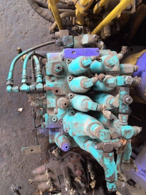 แพรคอลโทรล SK120-5  ราคา 80,000 บาท เก่านอก รับประกัน