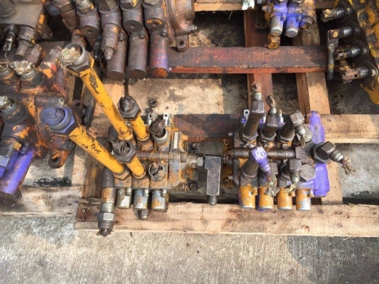 แพรคอลโทรล PC60-2  ราคา 5,000 บาท เก่านอก รับประกัน