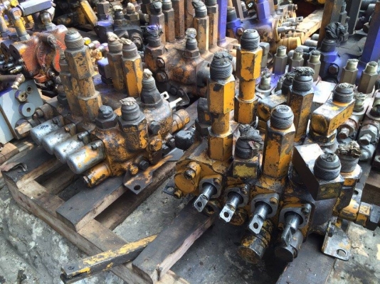 แพรคอลโทรล PC120-2  ราคา 50,000 บาท เก่านอก รับประกัน