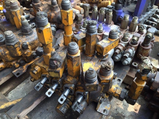 แพรคอลโทรล PC120-2  ราคา 50,000 บาท เก่านอก รับประกัน