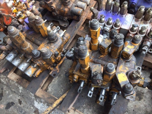 แพรคอลโทรล PC120-2  ราคา 50,000 บาท เก่านอก รับประกัน