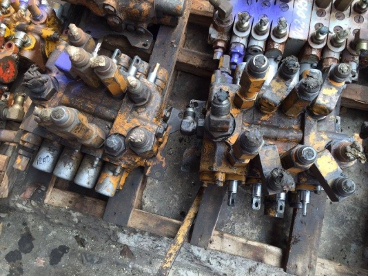 แพรคอลโทรล PC120-2  ราคา 50,000 บาท เก่านอก รับประกัน