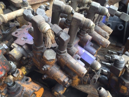 แพรคอลโทรล PC40-6  ราคา 10,000 บาท เก่านอก รับประกัน