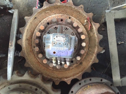 ตัวเดิน PC 120-6  ราคา 120,000 บาท เก่านอก รับประกัน