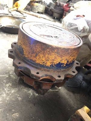 ตัวเดิน PC60-3  ราคา 45,000 บาท เก่าใน รับประกัน