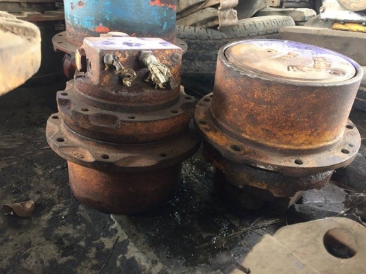 ตัวเดิน PC30-5  ราคา 30,000 บาท เก่านอก รับประกัน