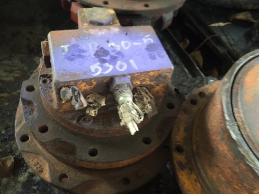 ตัวเดิน PC30-5  ราคา 30,000 บาท เก่านอก รับประกัน