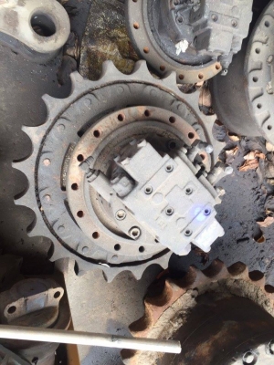 ตัวเดิน CAT320 ราคา 140,000 บาท เก่านอก รับประกัน ตัวเดิน CAT320 ราคา 140,000 บาท เก่านอก รับประกัน