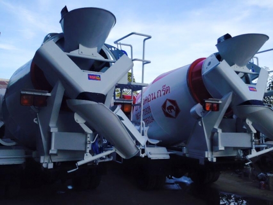 รับต่อรถโม่ปูน 4 คิว